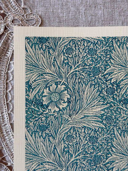 William Morris: Blue Marigold